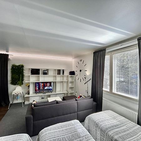 Chillout Studio Apartment Lahtis Exteriör bild